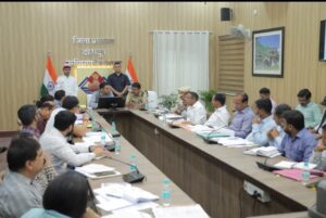 जन दुर्घटनाओं जन जहमत का कारकः ब्रह्मकमल चौक, जिला प्रशासन ने किया रातोरात तटस्थ